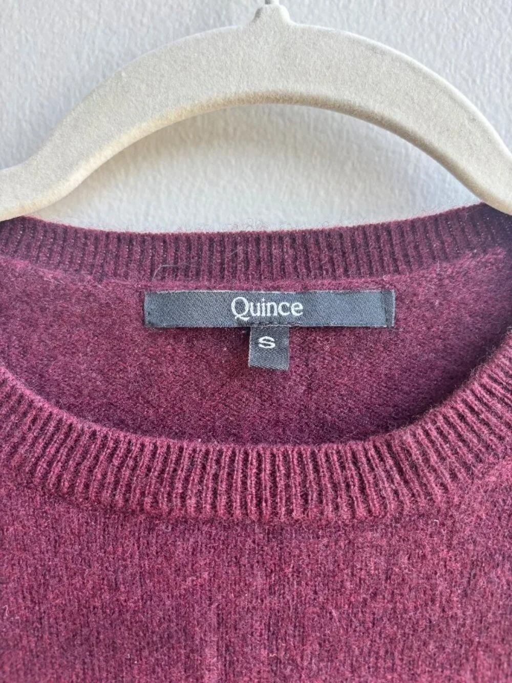 Quince 100% Mongolian Cashmere Crewneck Sweater | Size S | Burgundy